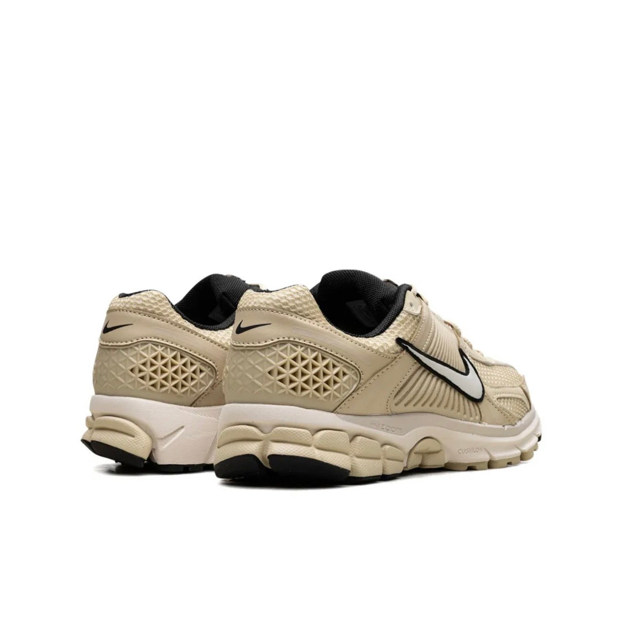 Nike Zoom Vomero 5 Beige