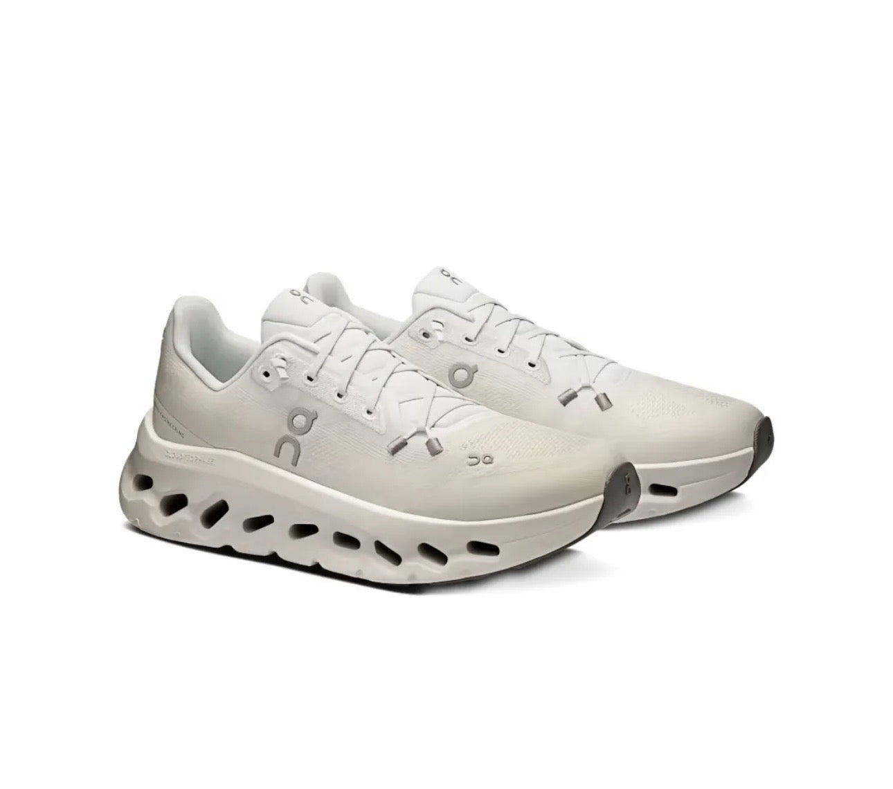 On Cloudtilt white