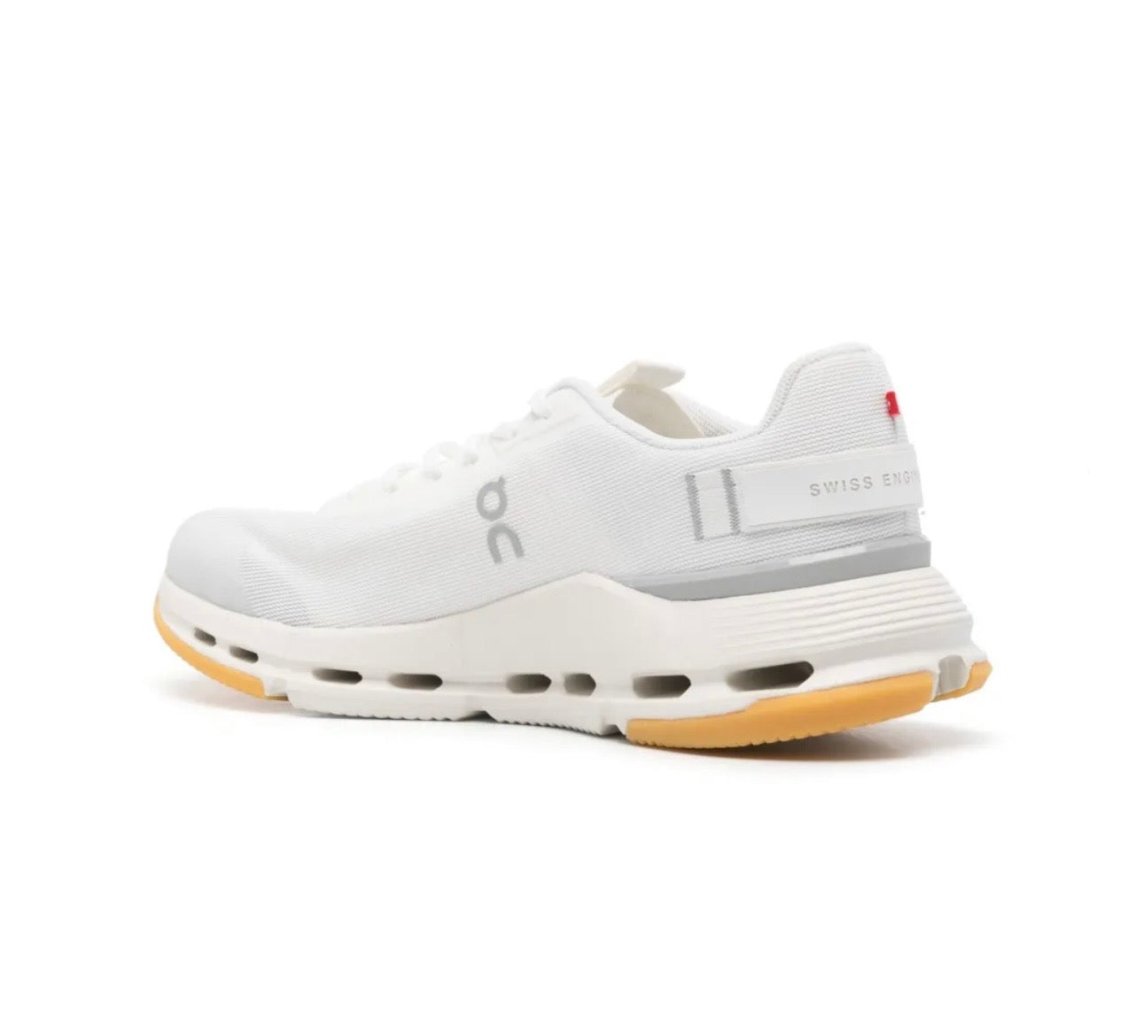 On Cloudnova White