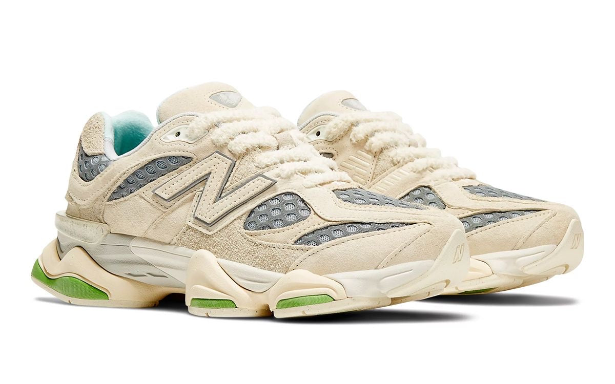 New Balance 9060 לבנים ועץ