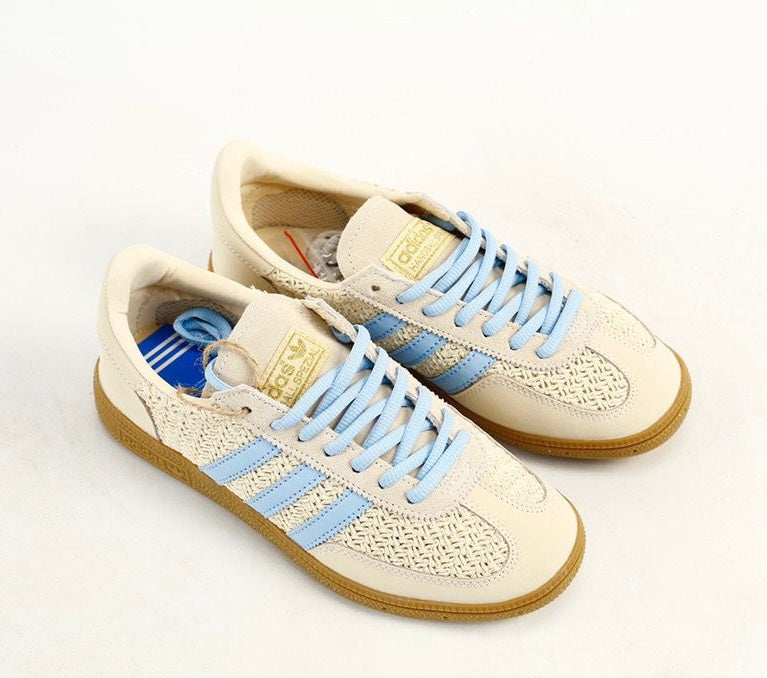 Adidas spezial beige blue