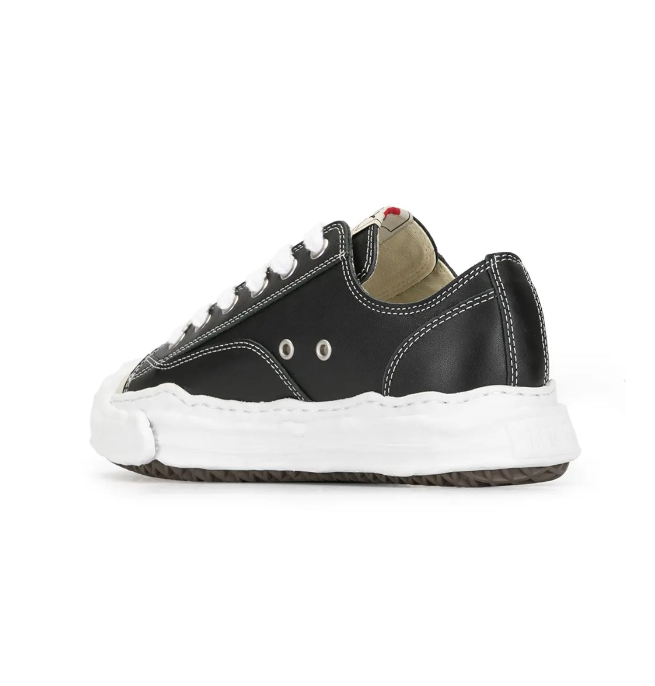 Maison Mihara Black White