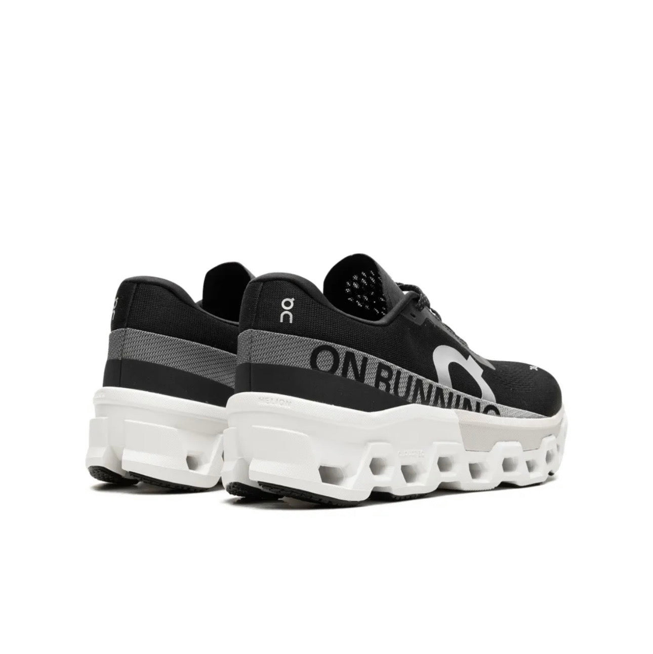 On Cloudmonster black