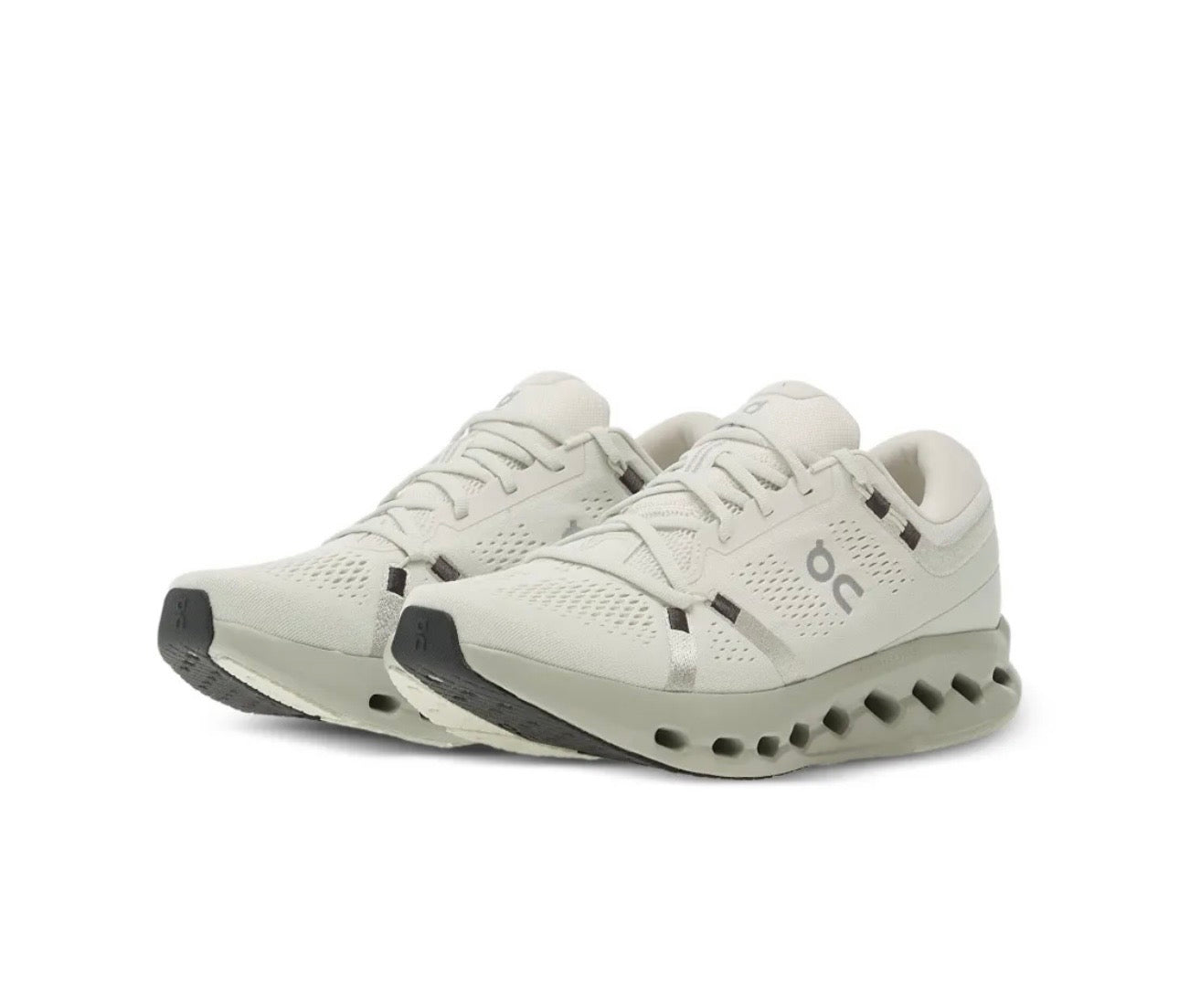 On Cloudsurfer white