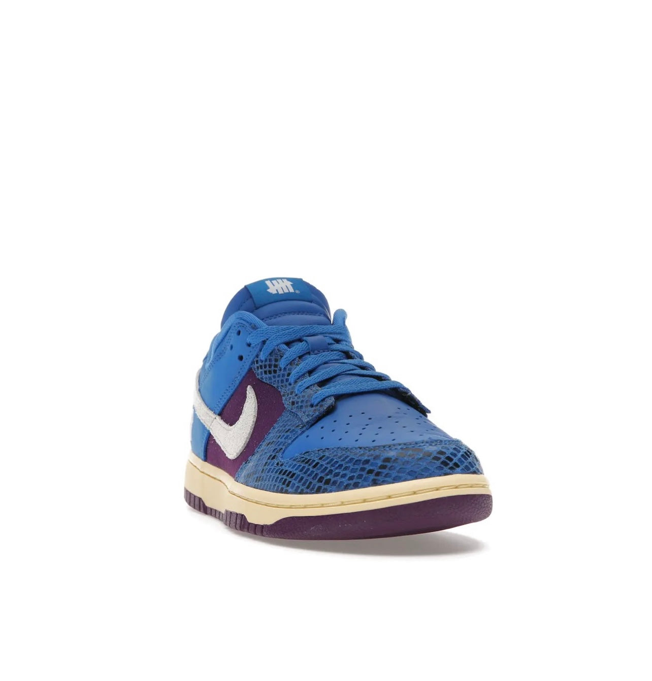 Nike Dunk Low Unefeated 5 On It Dunk לעומת AF1