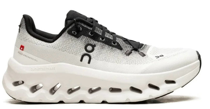 On Cloudtilt White black מידות 41,38