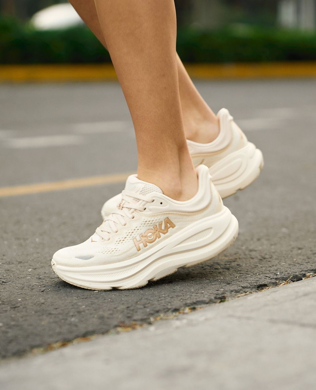 Hoka Bondi 9