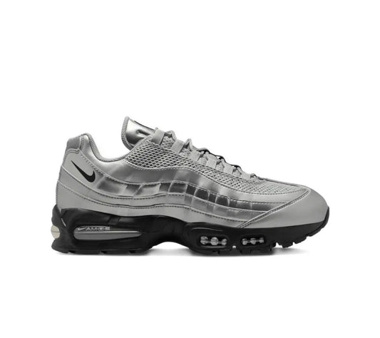 נעלי Nike air Vapormax 95’ silver מקוריות בעיצוב אופנתי עכשווי לקידום אתר