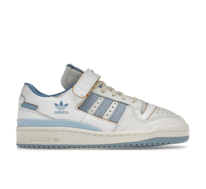 נעלי Adidas White Light Blue מקוריות בעיצוב אופנתי עכשווי לקידום אתר