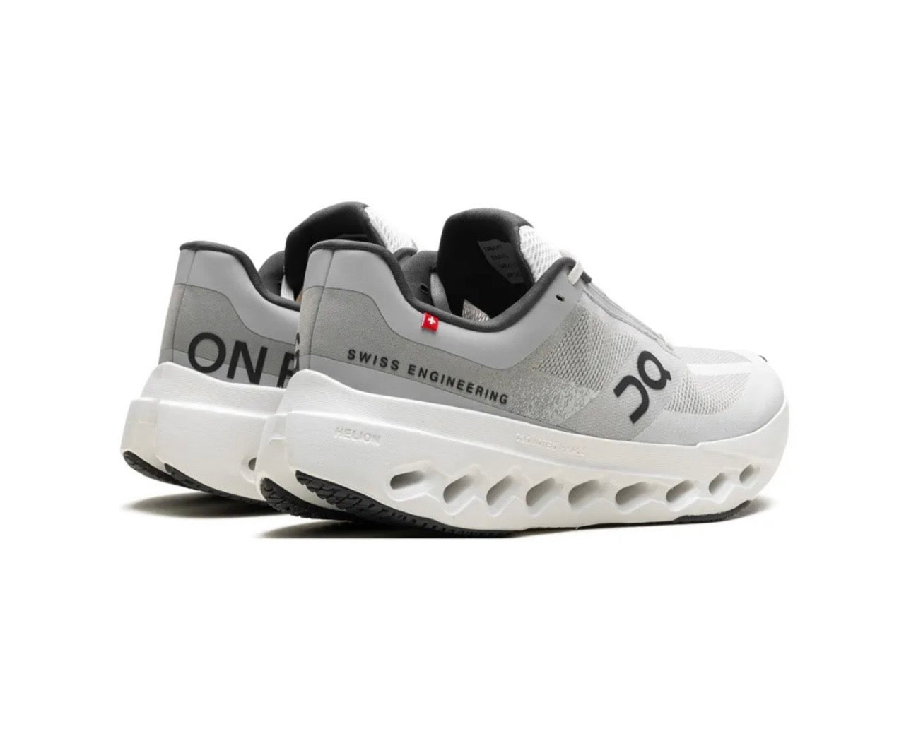 On Cloudsurfer Grey