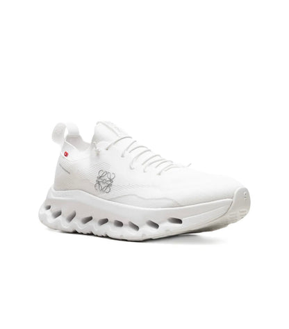 On Cloud White