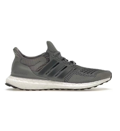 נעלי Adidas Ultra Boost Dark Grey מקוריות בעיצוב אופנתי עכשווי לקידום אתר