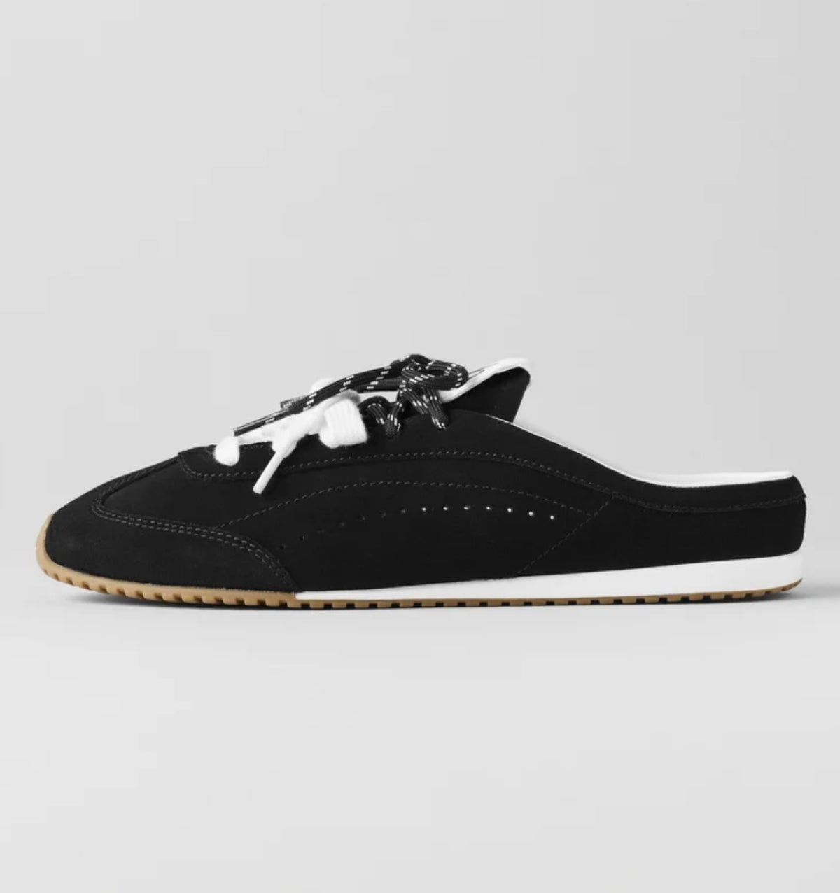 Alo Slippers Black