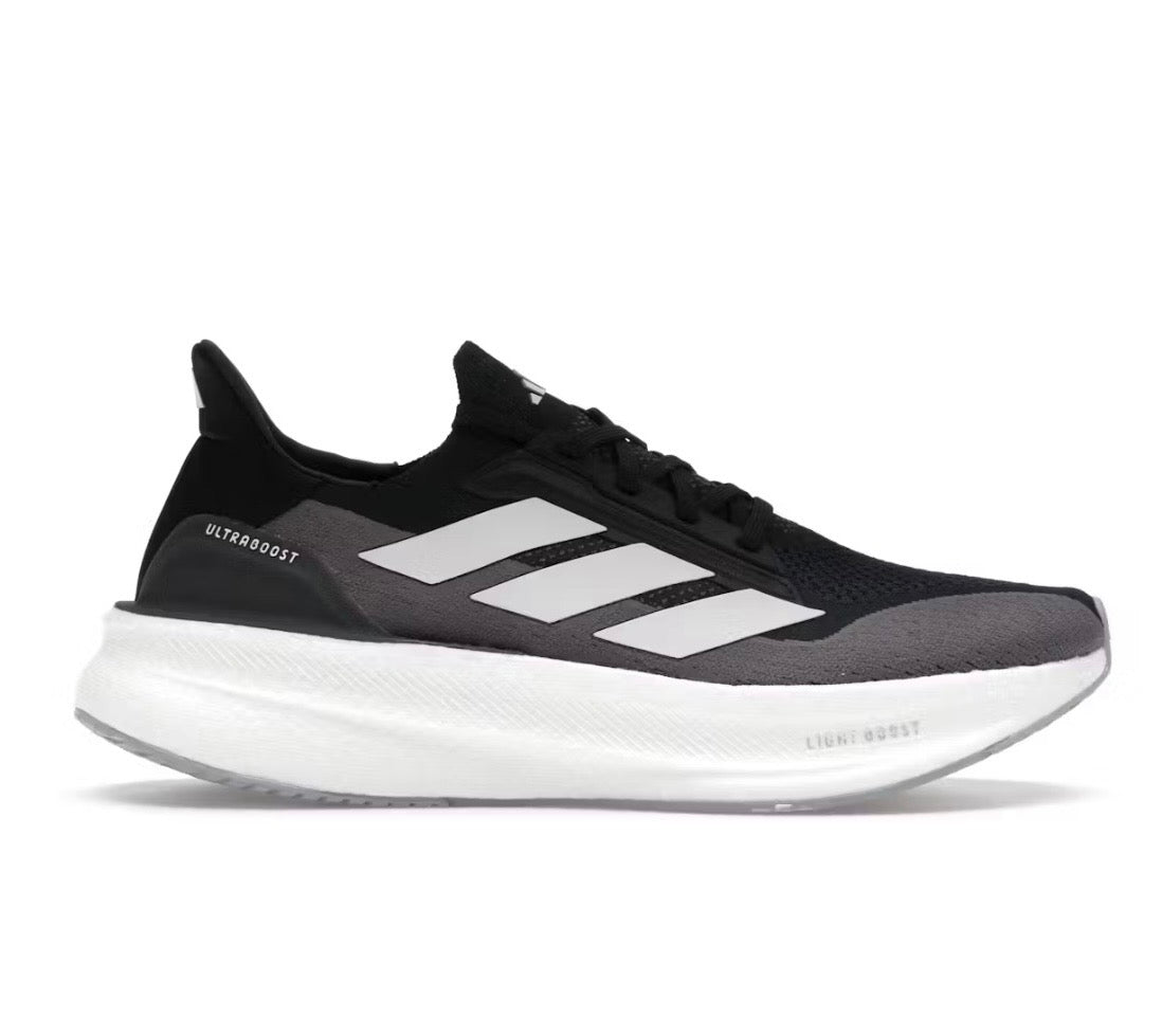 נעלי Adidas Ultra Boost X5 Black מקוריות בעיצוב אופנתי עכשווי לקידום אתר