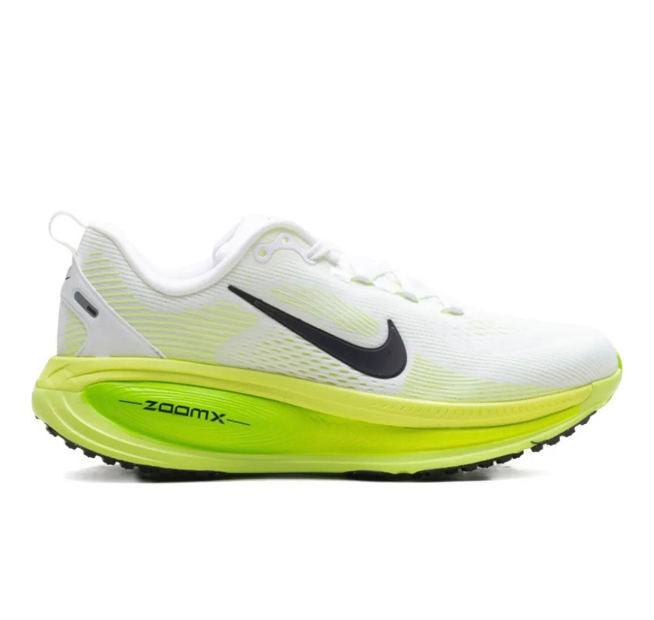 נעלי Nike Vomero Plus Light Yellow מקוריות בעיצוב אופנתי עכשווי לקידום אתר