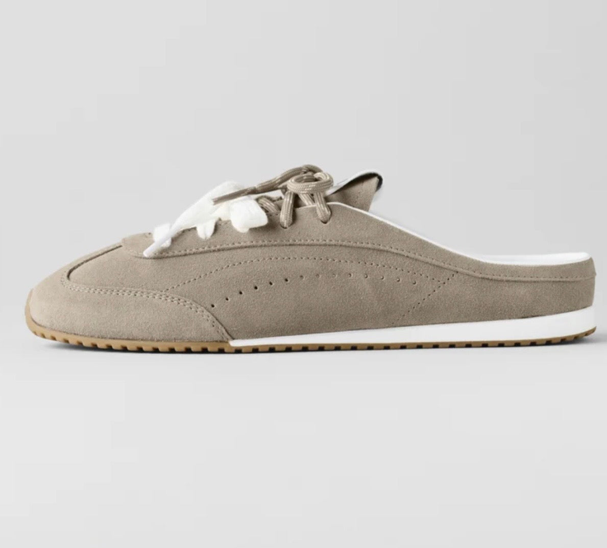 Alo Slippers Mocha