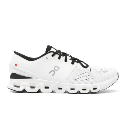 נעלי On cloud 5.0 white black מקוריות בעיצוב אופנתי עכשווי לקידום אתר