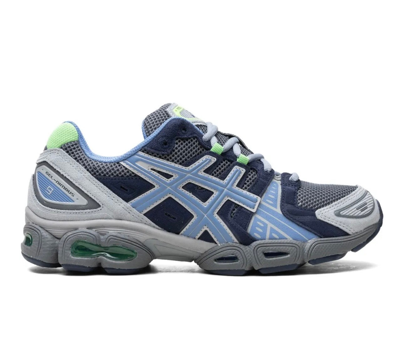 נעלי Asics Gel Nimbus Blue מקוריות בעיצוב אופנתי עכשווי לקידום אתר