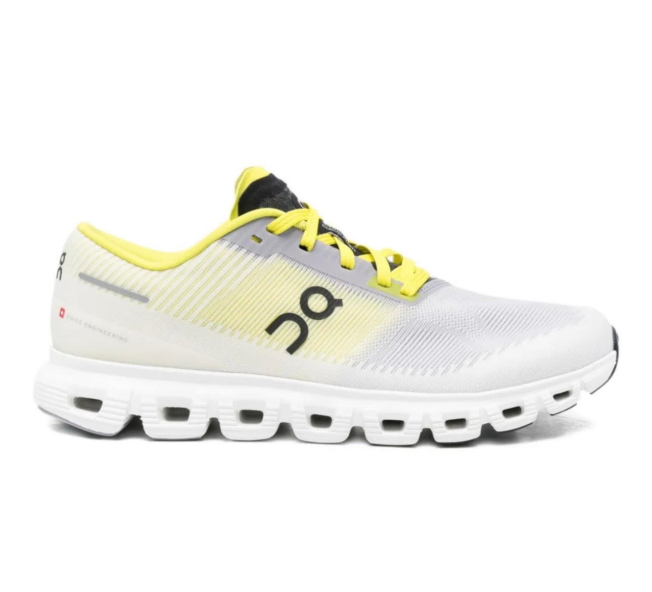 On cloud 5.0 white yellow