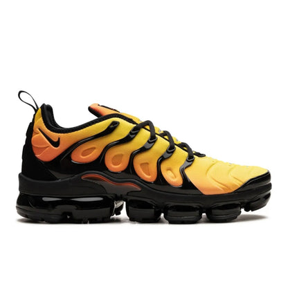 נעלי Nike Vapormax black & yellow מקוריות בעיצוב אופנתי עכשווי לקידום אתר