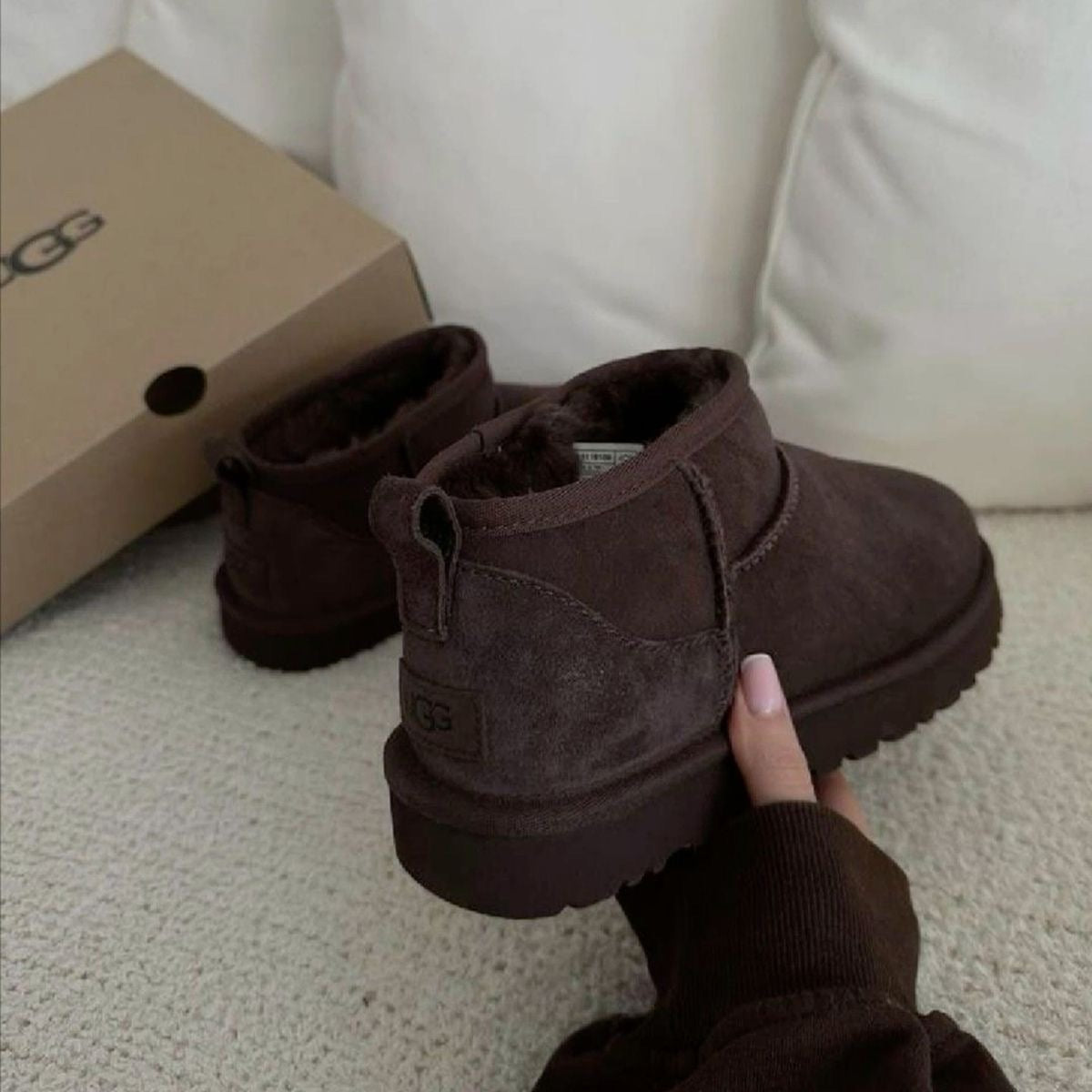 Ugg classic ultra mini  Dark brown