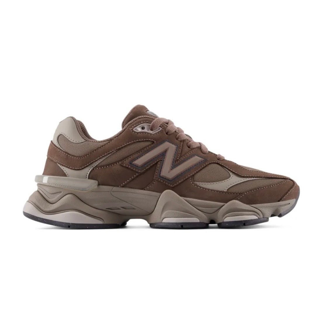 New Balance 9060 Brown
