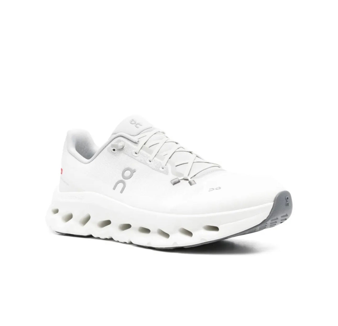On Cloudtilt white