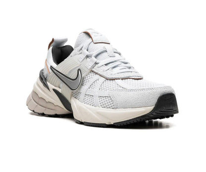 Nike V2K White Silver