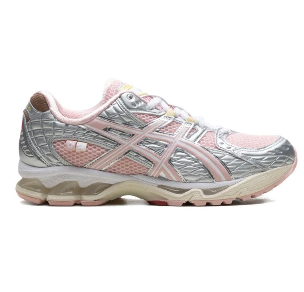 נעלי Asics Gel Nimbus Silver Pink מקוריות בעיצוב אופנתי עכשווי לקידום אתר