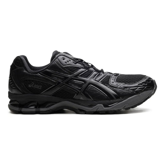 נעלי Asics Gel Nimbus Black מקוריות בעיצוב אופנתי עכשווי לקידום אתר