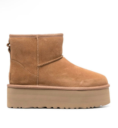 נעלי Ugg Classic Ultra Platform Boots cream מקוריות בעיצוב אופנתי עכשווי לקידום אתר