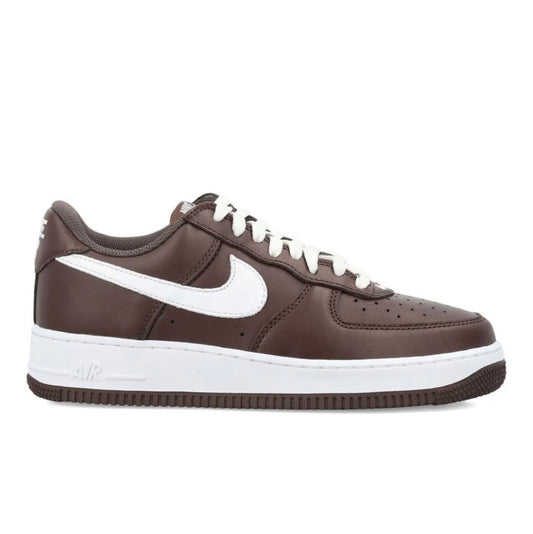 נעלי Nike AIR FORCE 1 Dark Brown מקוריות בעיצוב אופנתי עכשווי לקידום אתר