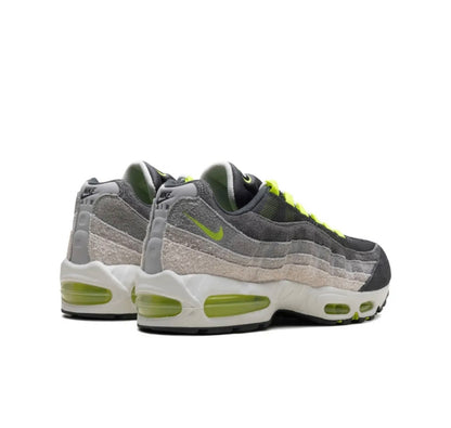 Nike air Vapormax 95’ grey green