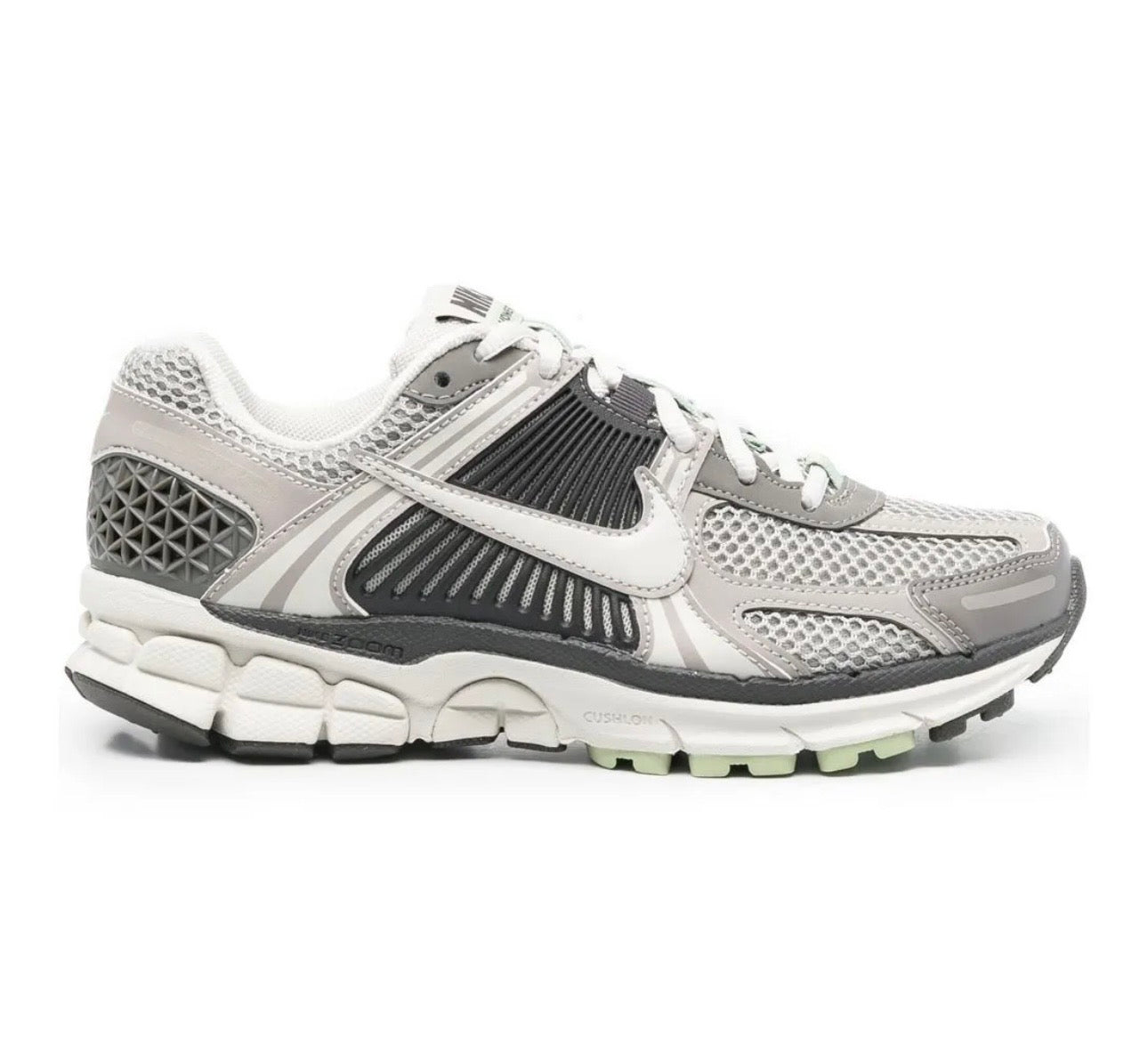 Nike Zoom Vomero 5 Light Grey