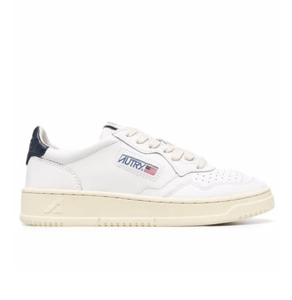 נעלי Autry White Black מקוריות בעיצוב אופנתי עכשווי לקידום אתר