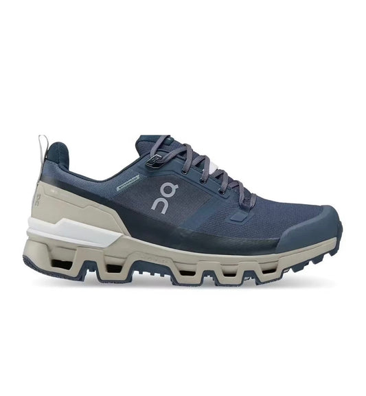 On Cloudwonder Blue
