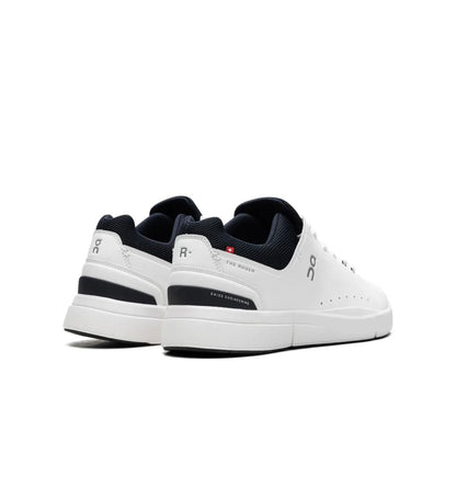 On Cloud Sneakers White Black