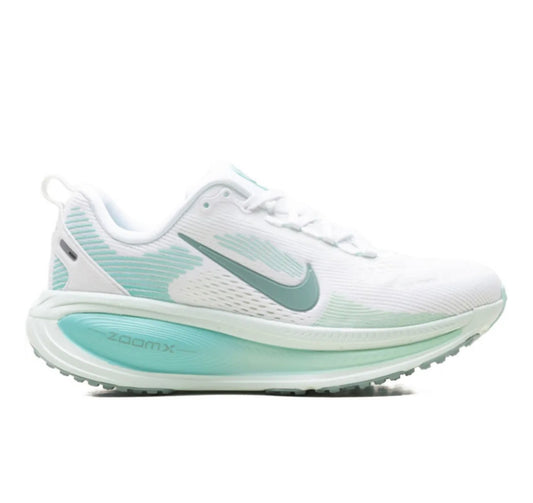 Nike Vomero Plus Light Blue