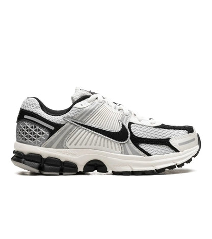 נעלי Nike Zoom Vomero 5 Black White מקוריות בעיצוב אופנתי עכשווי לקידום אתר
