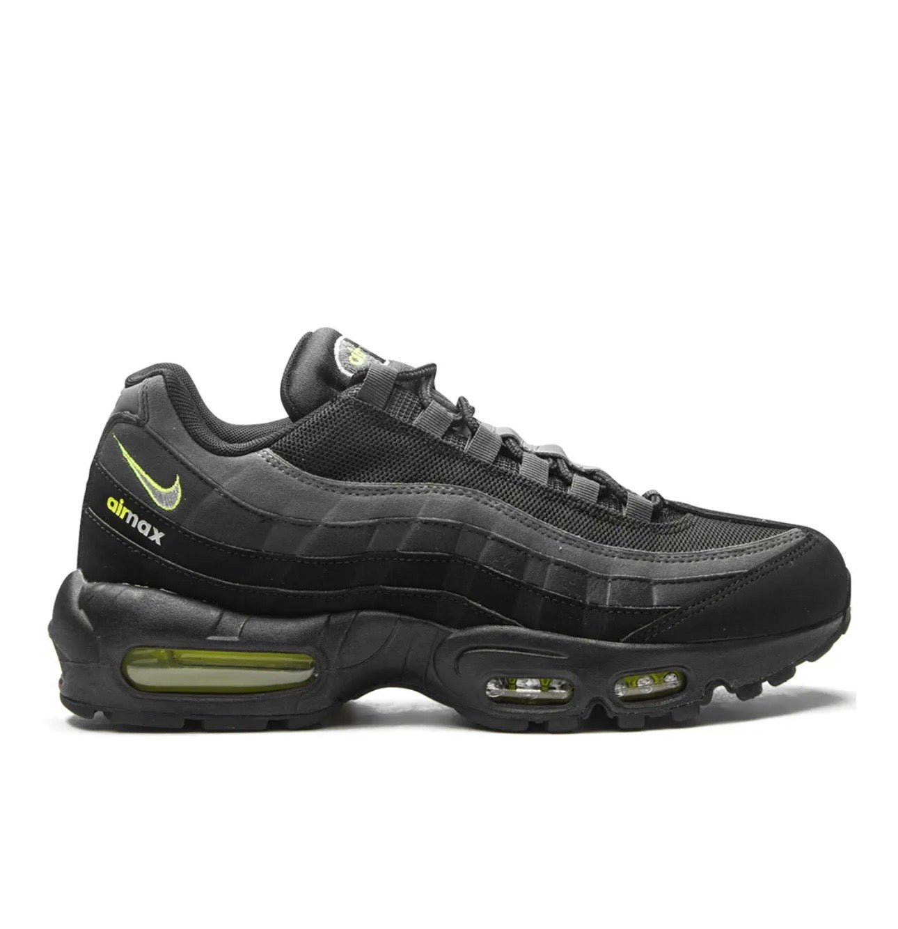 נעלי Nike air Vapormax 95’ grey black green מקוריות בעיצוב אופנתי עכשווי לקידום אתר