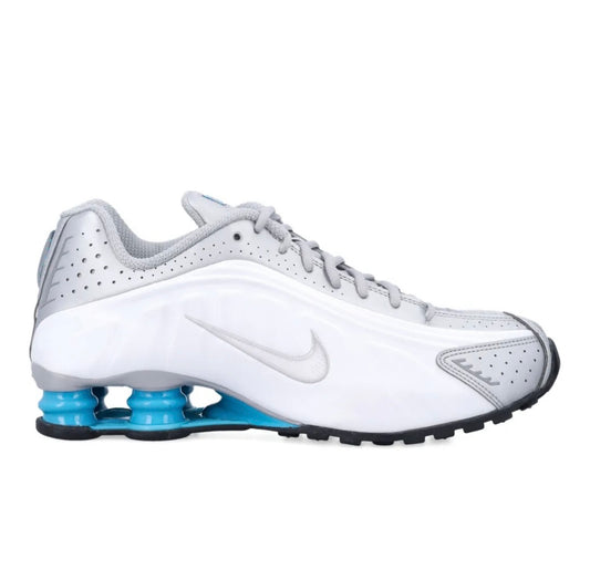 נעלי Nike Shox R4 Silver White Blue מקוריות בעיצוב אופנתי עכשווי לקידום אתר