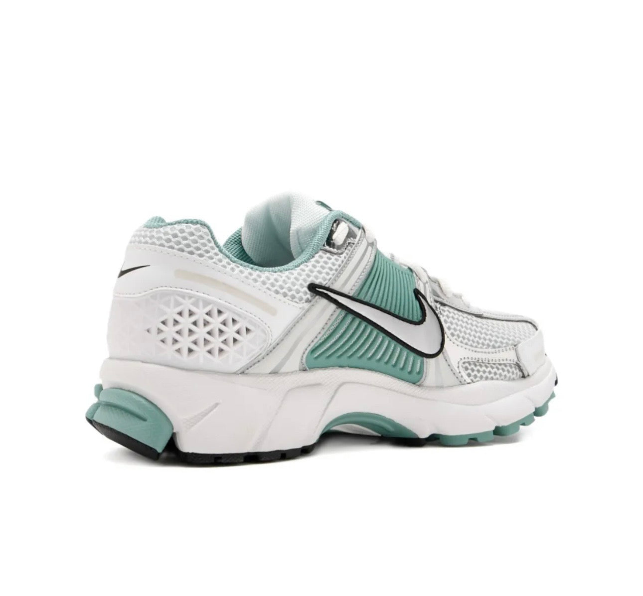 Nike Zoom Vomero 5 grey green