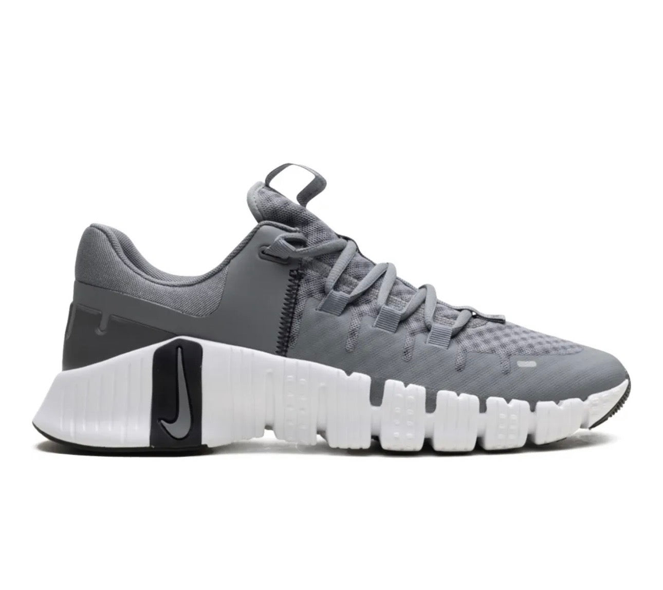 נעלי Nike free metcon gray מקוריות בעיצוב אופנתי עכשווי לקידום אתר
