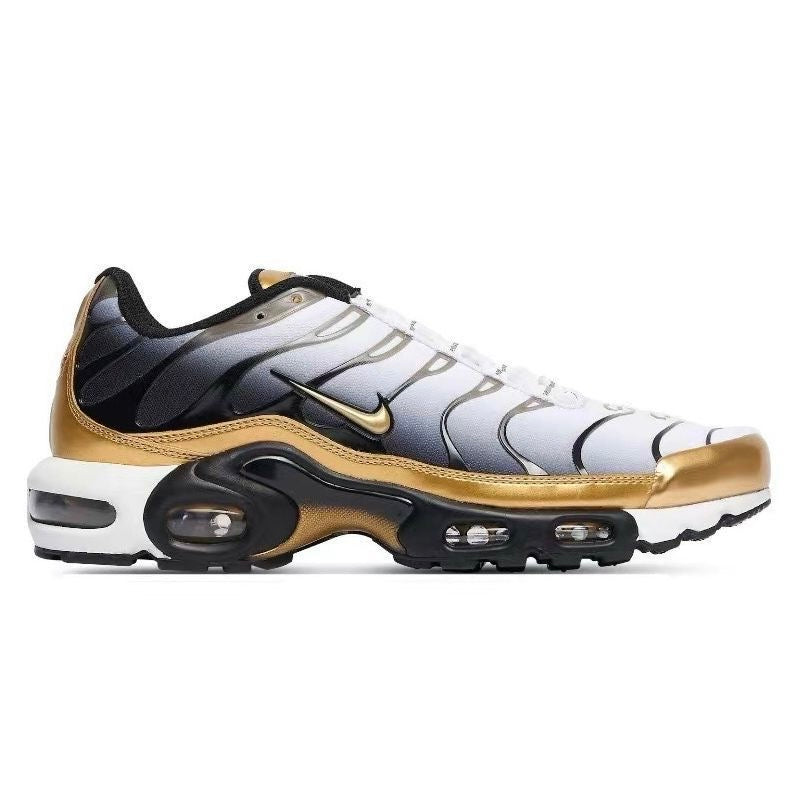 נעלי Nike Vapormax wavy black gold מקוריות בעיצוב אופנתי עכשווי לקידום אתר