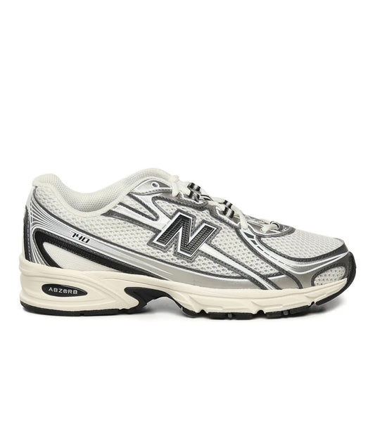 New Balance 740 Silver Black