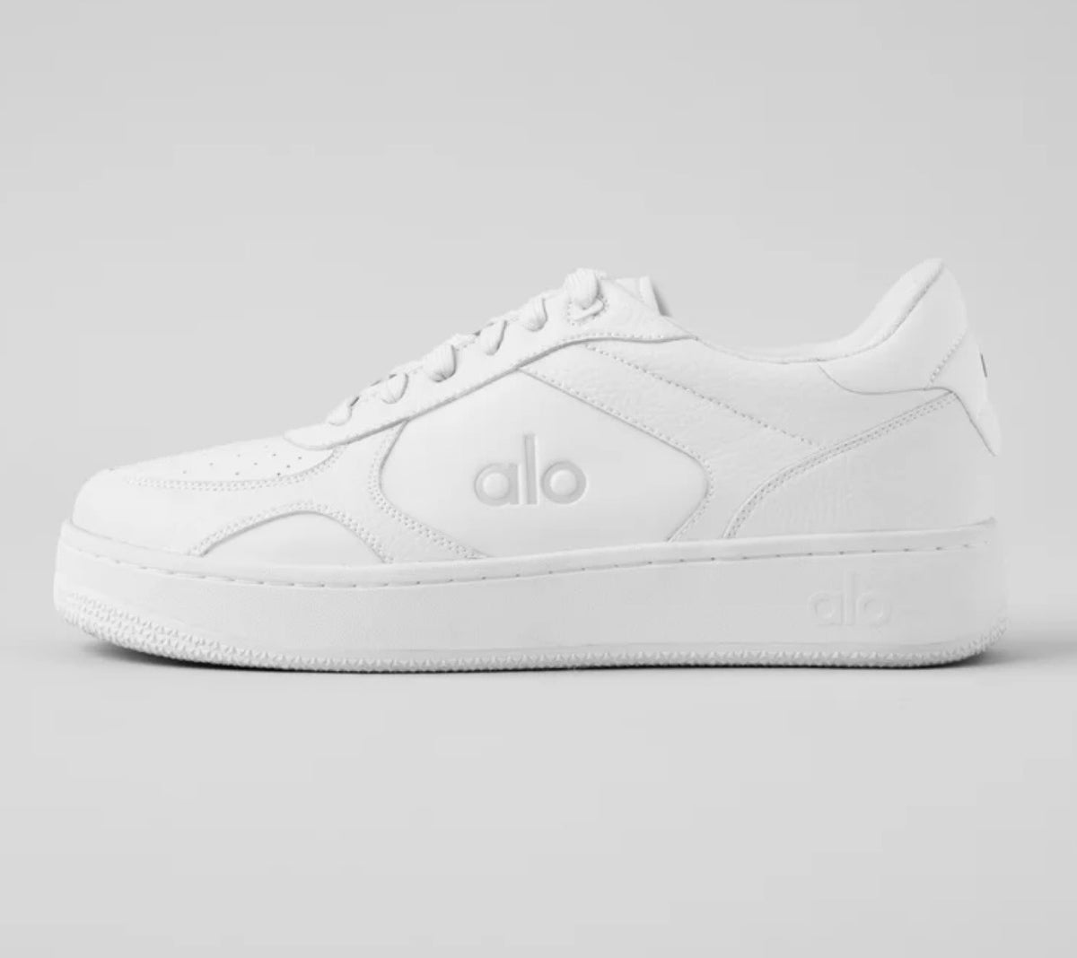 Alo Sneakers White