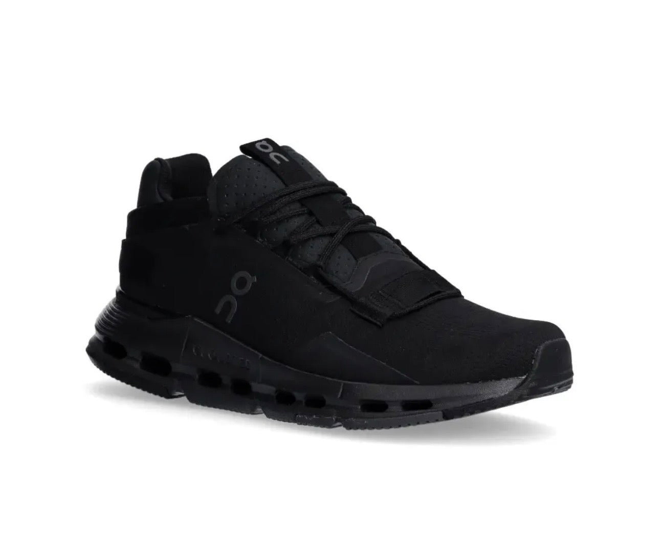 On Cloudnova Black