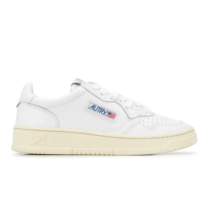 נעלי Autry White מקוריות בעיצוב אופנתי עכשווי לקידום אתר