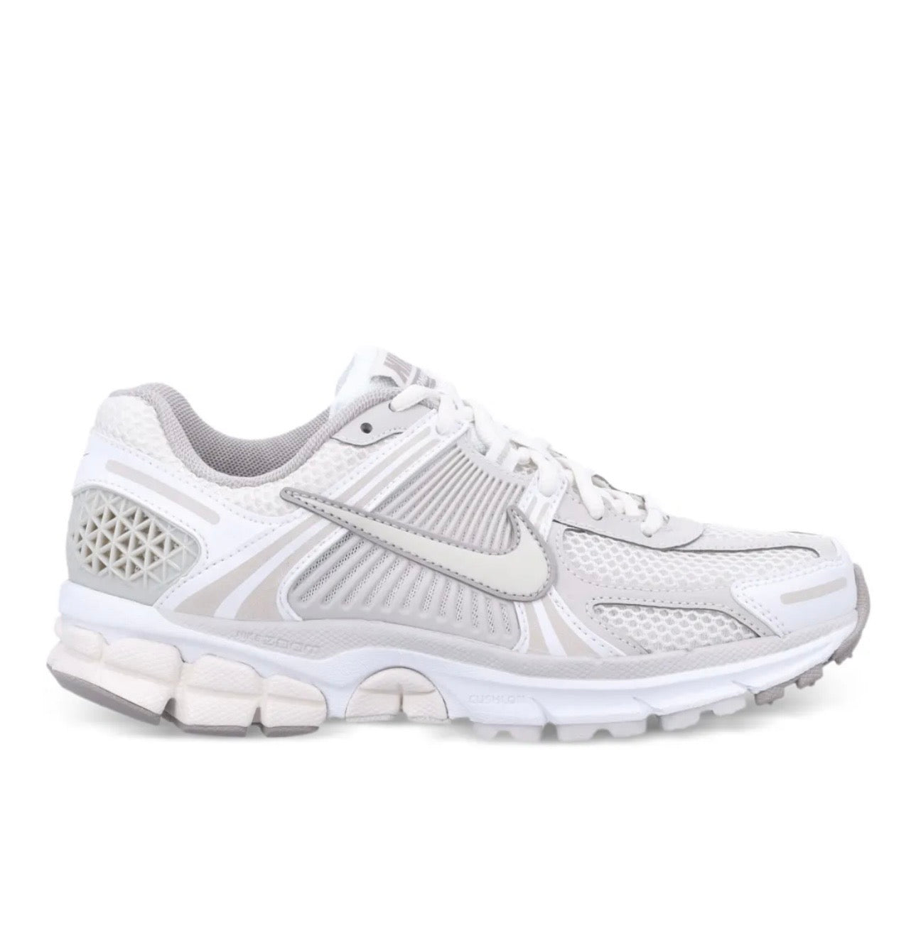 Nike Zoom Vomero 5 White