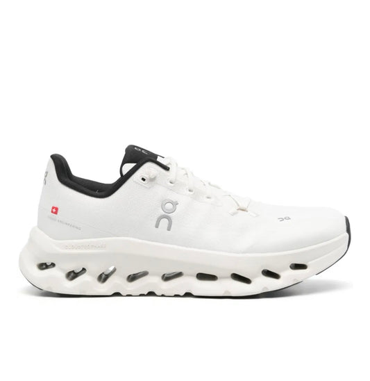 On Cloudtilt white